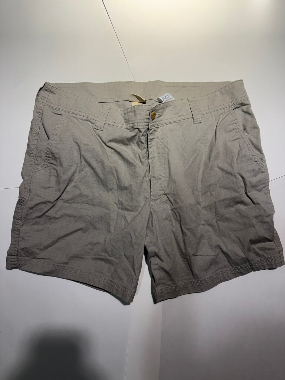 L.L. Bean Men's Outdoor Utility Hiking Shorts (Tan/Taupe, Size 38W)